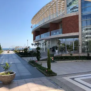 4* Szálloda Fishta &